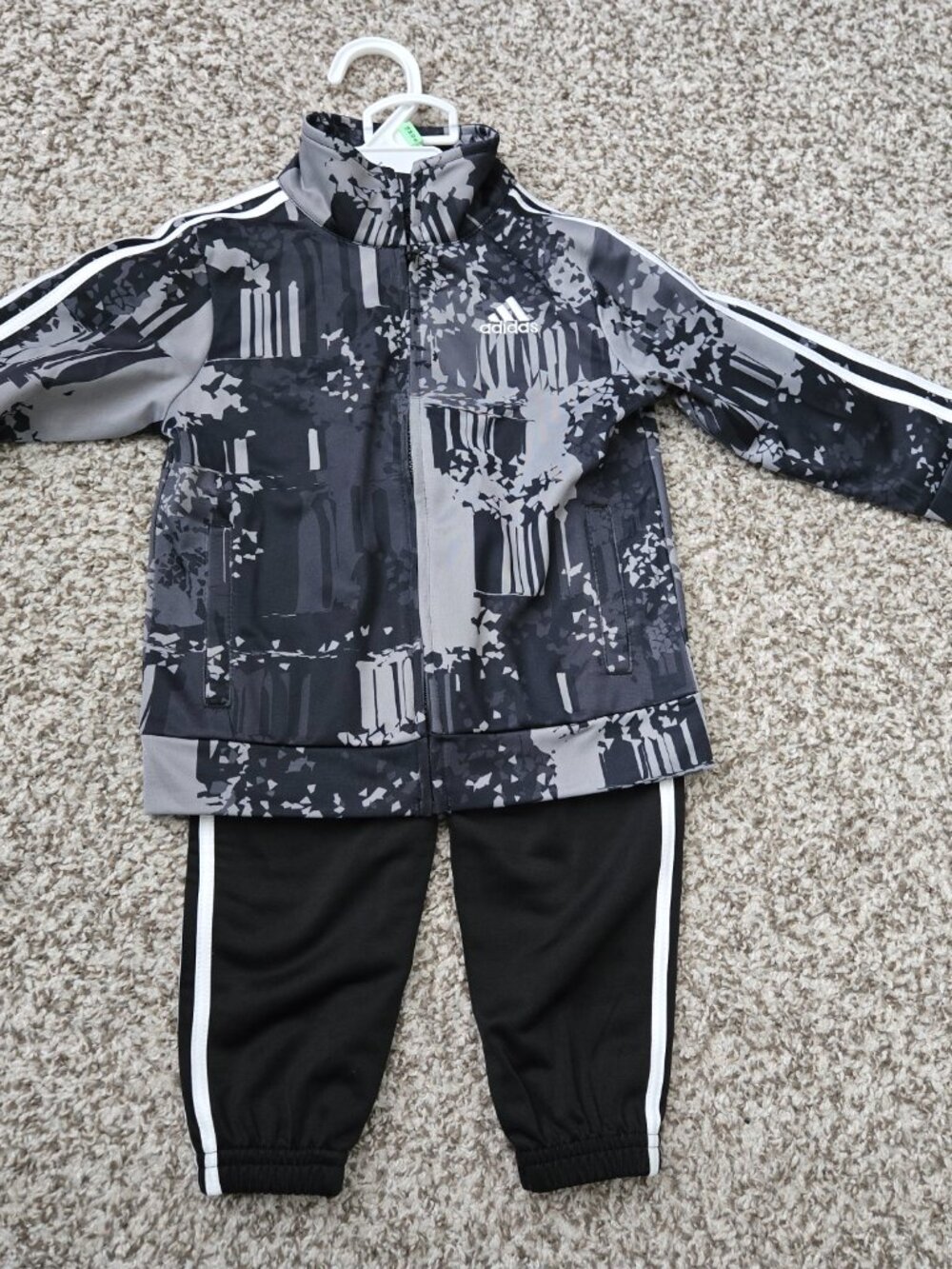 Baby Boy Clothes Size 18 Months 2 Piece Jump Suit Set